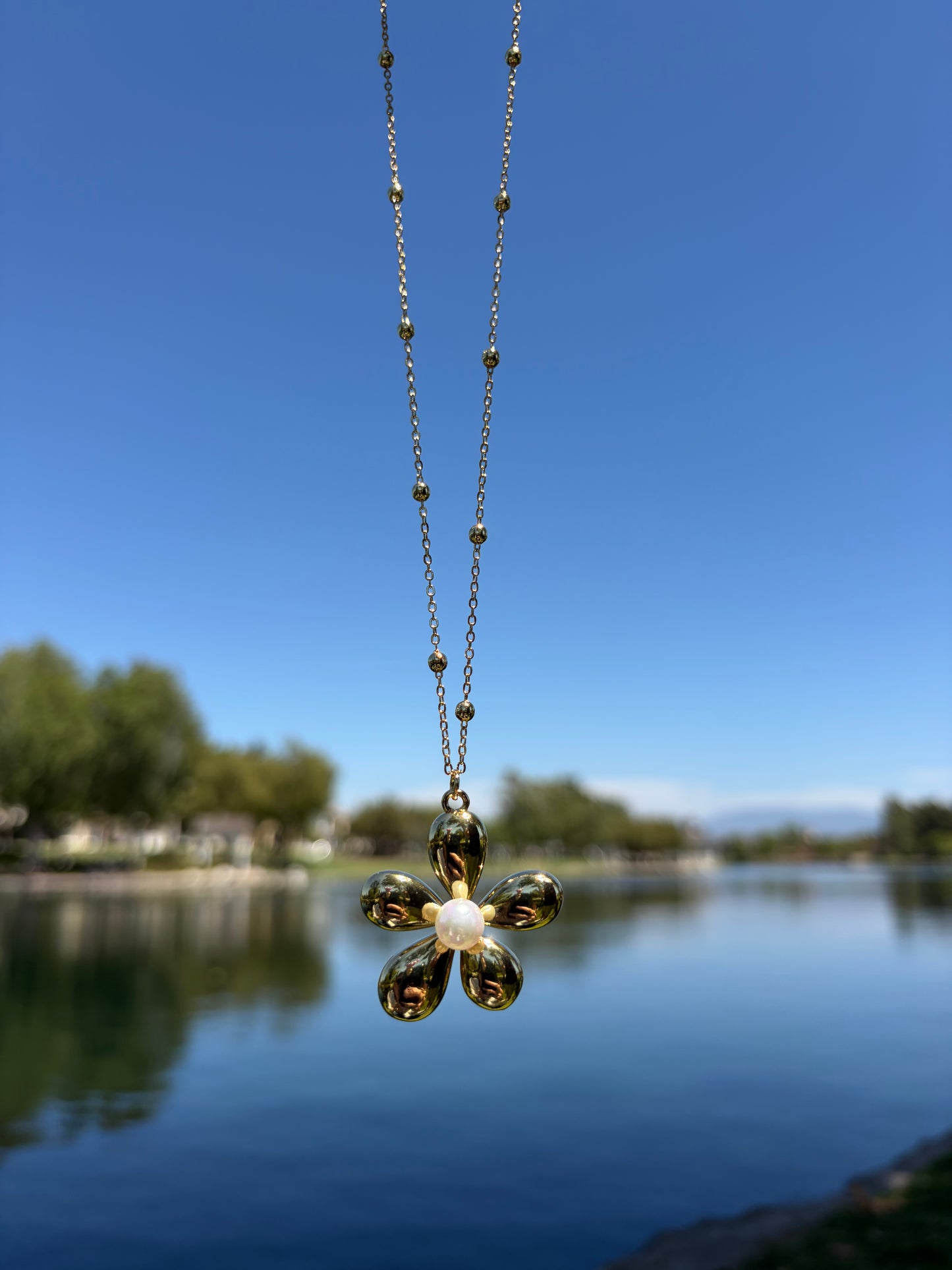 Flora Necklace